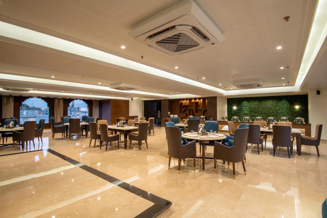 Grand Luxotica By Dls Hotels Dehradun Exterior foto