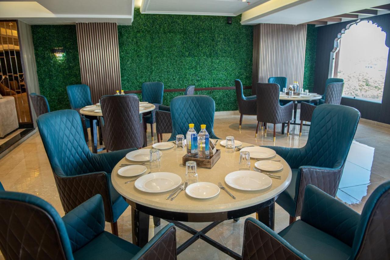 Grand Luxotica By Dls Hotels Dehradun Exterior foto